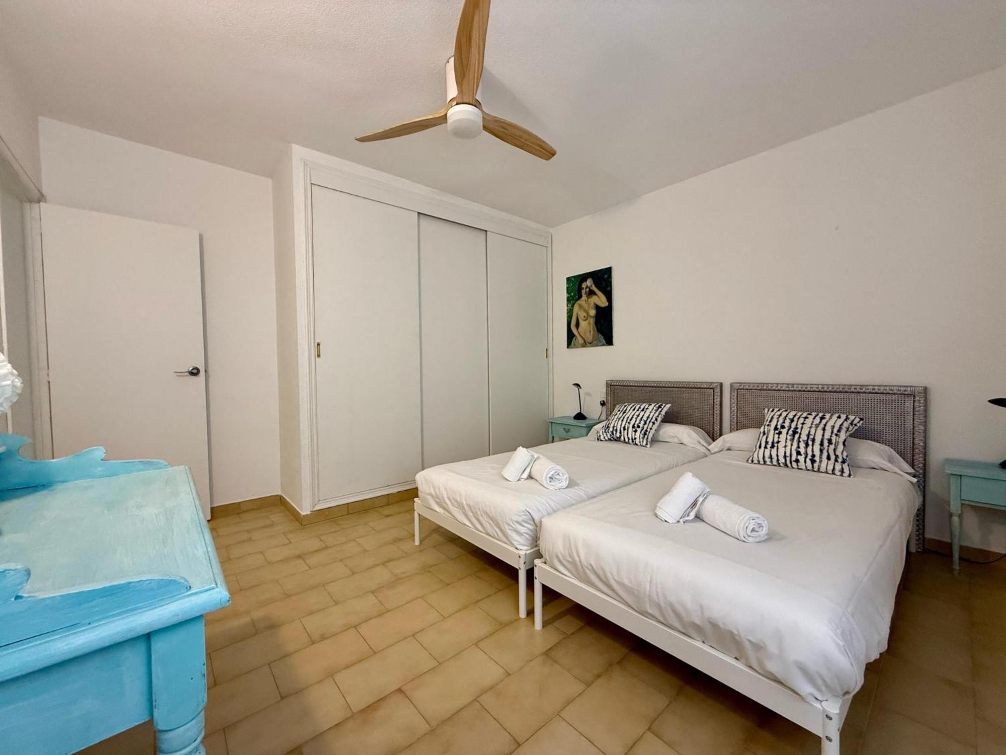 Apartamento Mistral Beach El Campello Ngoại thất bức ảnh